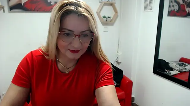 DIVAX MONSERRAT online show from 01/05/26, 09:51
