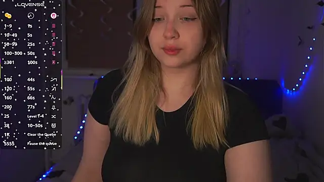 CuteSharloti online show from 11/22/25, 04:50