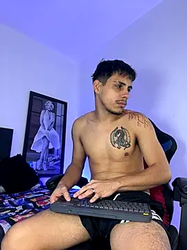 Luke Stone online show from 10/02/25, 03:41