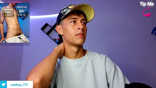 Danny cute 05 online show from 10/14/25, 03:40