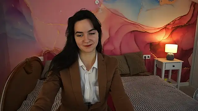 Snapshot of BerryDiva chatting on 11/06/25, 07:42 BerryDiva online show from 11/06/25, 07:42