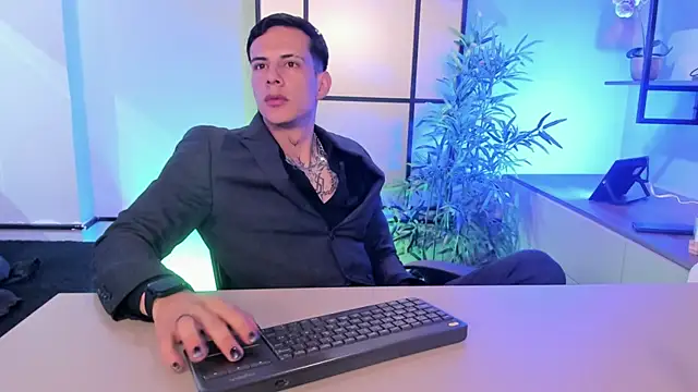 Dustin Sonne online show from 06/07/26, 03:32