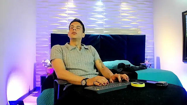 Dustin Sonne online show from 07/22/26, 03:31