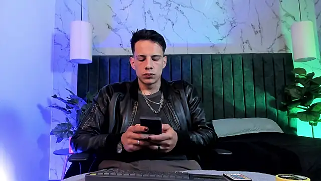 Dustin Sonne online show from 07/27/26, 03:24
