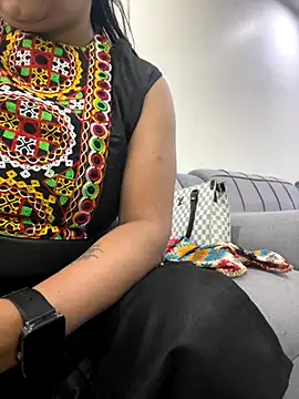 hot bhabhi69 online show from 10/02/25, 06:09