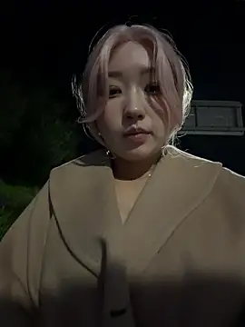 winter11 online show from 10/19/25, 02:50