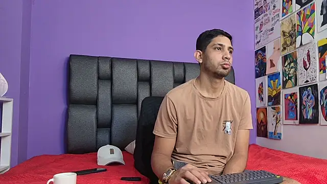 ashtoncooperr online show from 09/28/25, 06:02