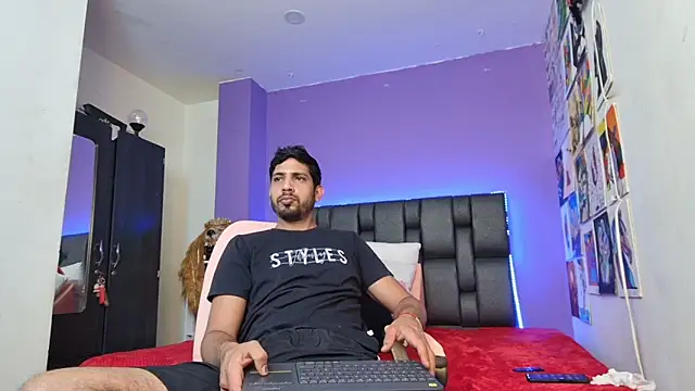 Snapshot of ashtoncooperr chatting on 11/02/25, 08:11 ashtoncooperr online show from 11/02/25, 08:11