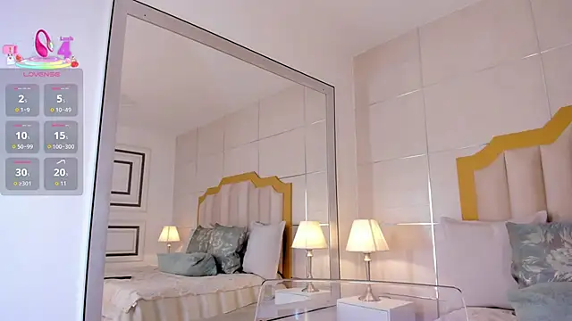 Snapshot of MaddieParker chatting on 09/25/25, 07:06 MaddieParker online show from 09/25/25, 07:06