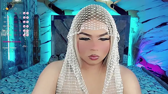 kushina uzumaki75 online show from 07/28/26, 11:17