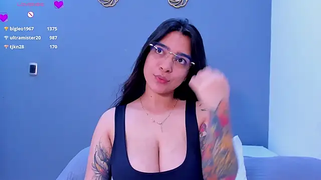 KamilaBetancourt online show from 06/21/26, 12:13