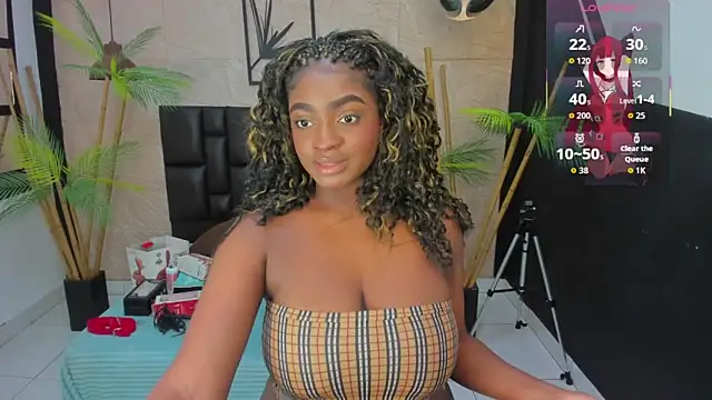 Snapshot of alana_bonny chatting on 09/24/25, 12:19 alana bonny online show from 09/24/25, 12:19