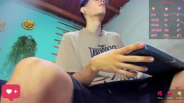 david huge online show from 11/01/25, 01:35