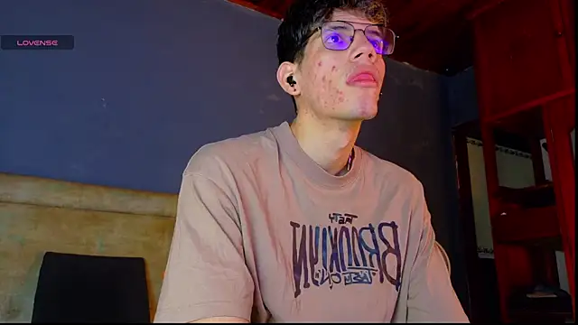 david huge online show from 11/20/25, 01:22