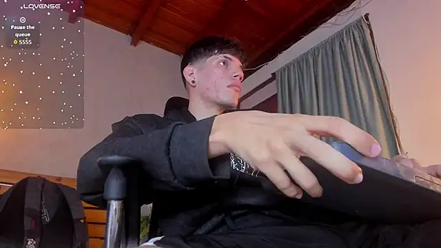 david huge online show from 12/16/25, 02:27