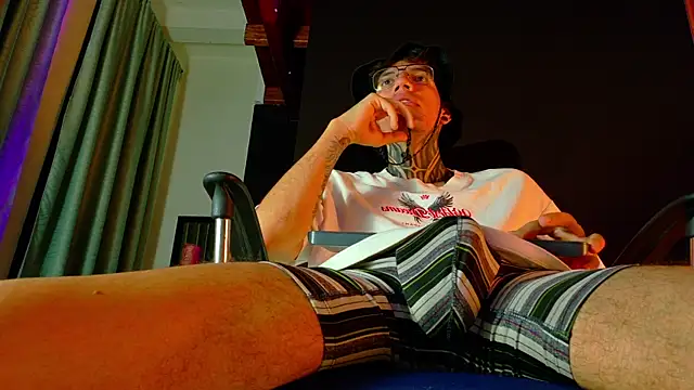 david huge online show from 07/18/26, 05:55