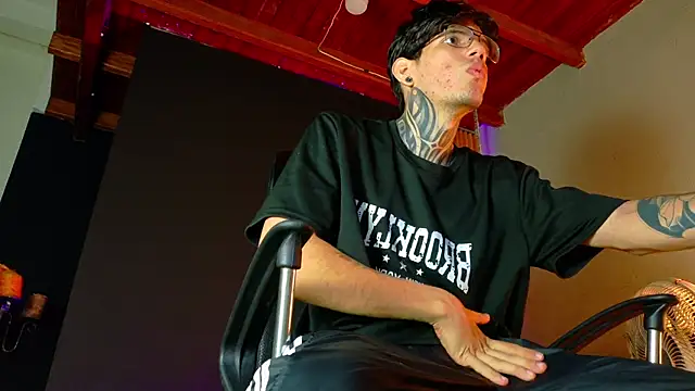 david huge online show from 07/20/26, 06:49