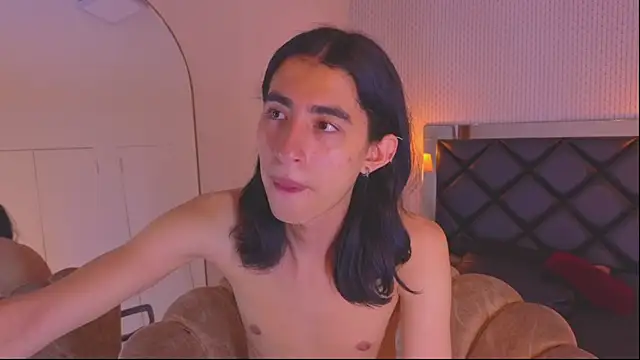 ryo light online show from 07/05/26, 03:34