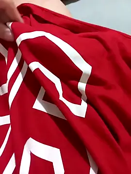 Snapshot of Ruivinh0 chatting on 09/25/25, 09:51 Ruivinh0 online show from 09/25/25, 09:51