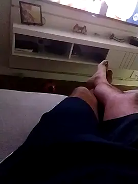 Snapshot of LeoMaduroSP chatting on 09/13/25, 01:27 LeoMaduroSP online show from 09/13/25, 01:27