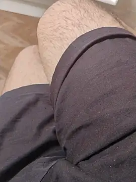 Snapshot of LeoMaduroSP chatting on 11/10/25, 02:05 LeoMaduroSP online show from 11/10/25, 02:05