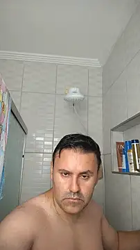 Snapshot of LeoMaduroSP chatting on 02/04/26, 02:23 LeoMaduroSP online show from 02/04/26, 02:23