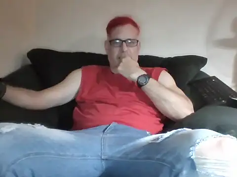 Snapshot of nerdy6 chatting on 10/15/25, 06:02 nerdy6 online show from 10/15/25, 06:02