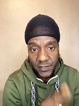 Kingdinyxxx online show from 10/13/25, 12:16