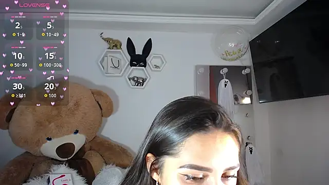 channel-rose1 online show from 10/16/25, 07:42