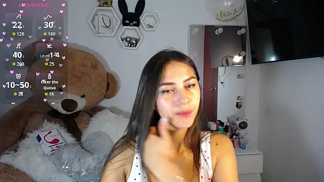 Snapshot of channel-rose1 chatting on 11/05/25, 08:03 channel-rose1 online show from 11/05/25, 08:03