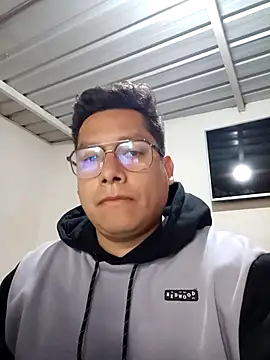 Snapshot of Napoleon246 chatting on 09/27/25, 09:31 Napoleon246 online show from 09/27/25, 09:31