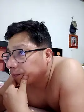 Snapshot of Napoleon246 chatting on 11/08/25, 01:06 Napoleon246 online show from 11/08/25, 01:06