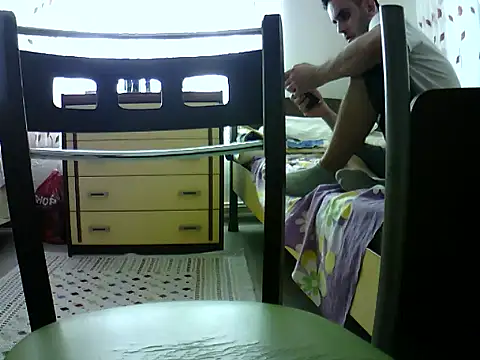 Snapshot of photo3995 chatting on 09/13/25, 08:36 photo3995 online show from 09/13/25, 08:36