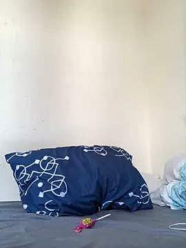 Cesar Augusto online show from 10/11/25, 04:05