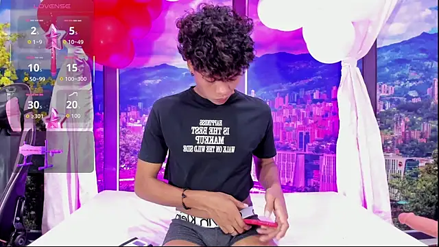 MilthonDelis online show from 09/30/25, 03:00