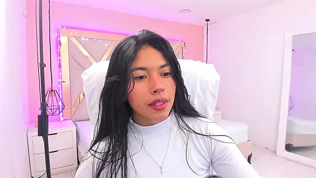 samantaa shy online show from 05/17/26, 03:59