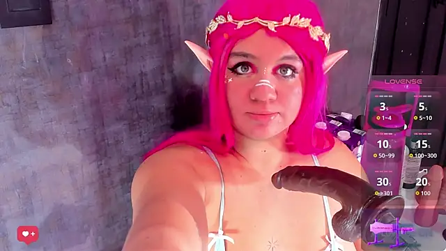 Snapshot of sharlotthe_bigass chatting on 11/27/25, 01:07 sharlotthe bigass online show from 11/27/25, 01:07