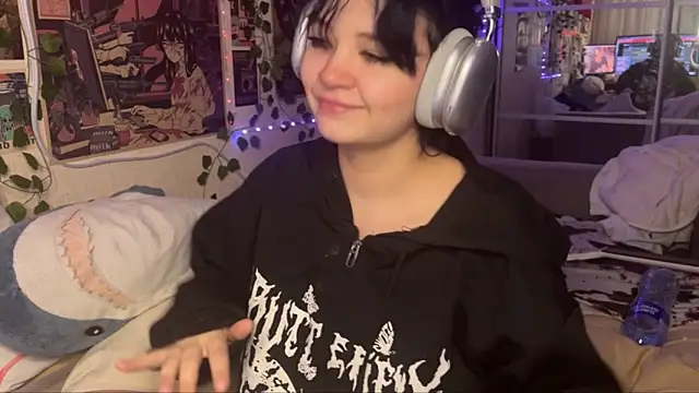 nikoli naw online show from 10/16/25, 10:00