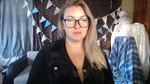 NikaSkylink online show from 10/02/25, 03:57