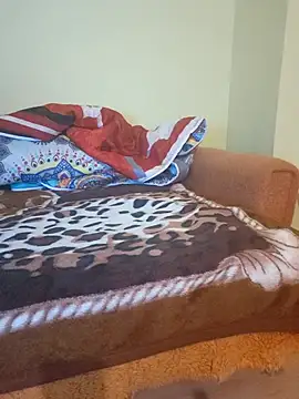 Snapshot of Ivaemi1 chatting on 10/05/25, 05:55 Ivaemi1 online show from 10/05/25, 05:55