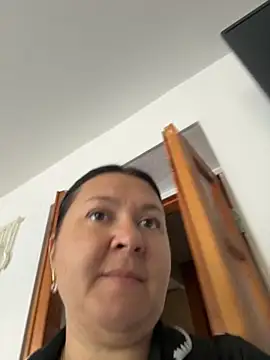 Liza Will online show from 10/01/25, 09:04