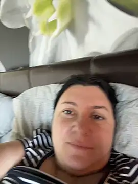 Liza Will online show from 10/21/25, 07:20