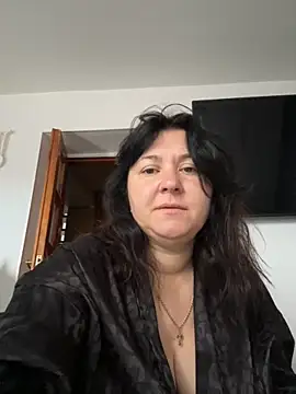 Liza Will online show from 10/28/25, 06:28