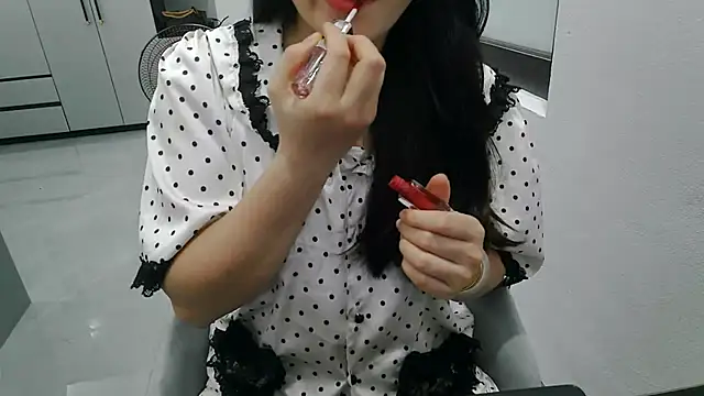 Emachiii online show from 05/17/26, 12:34
