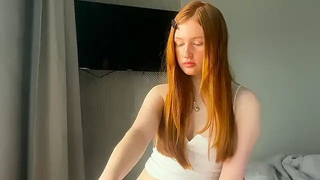 LuxXAngel online show from 06/11/26, 12:32