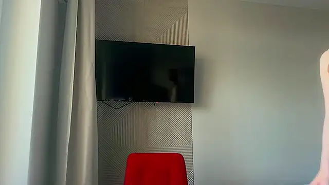 LuxXAngel online show from 06/24/26, 11:37