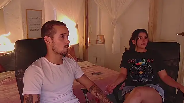 Laila asher online show from 09/17/25, 10:33