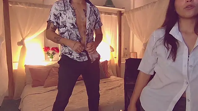 Laila asher online show from 10/12/25, 04:55