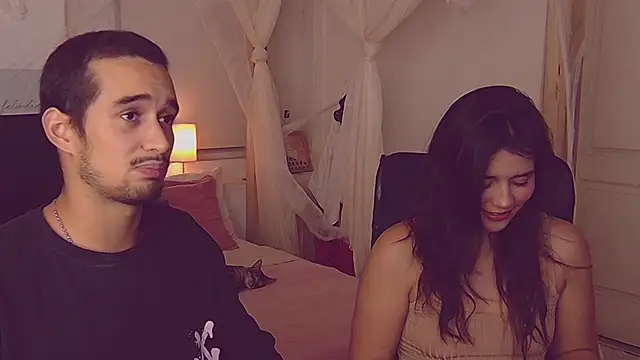 Laila asher online show from 10/22/25, 04:13