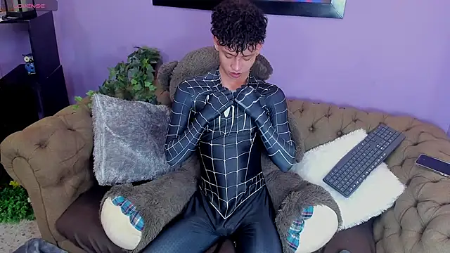 JoseLucian online show from 10/30/25, 08:42